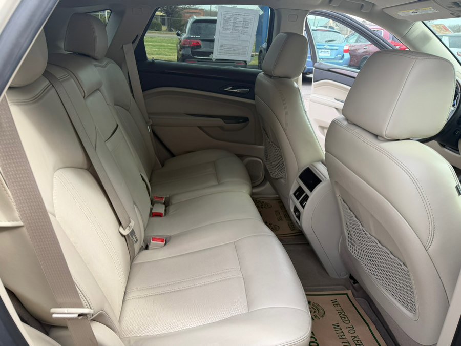 Used 2012 Cadillac SRX Luxury image 26