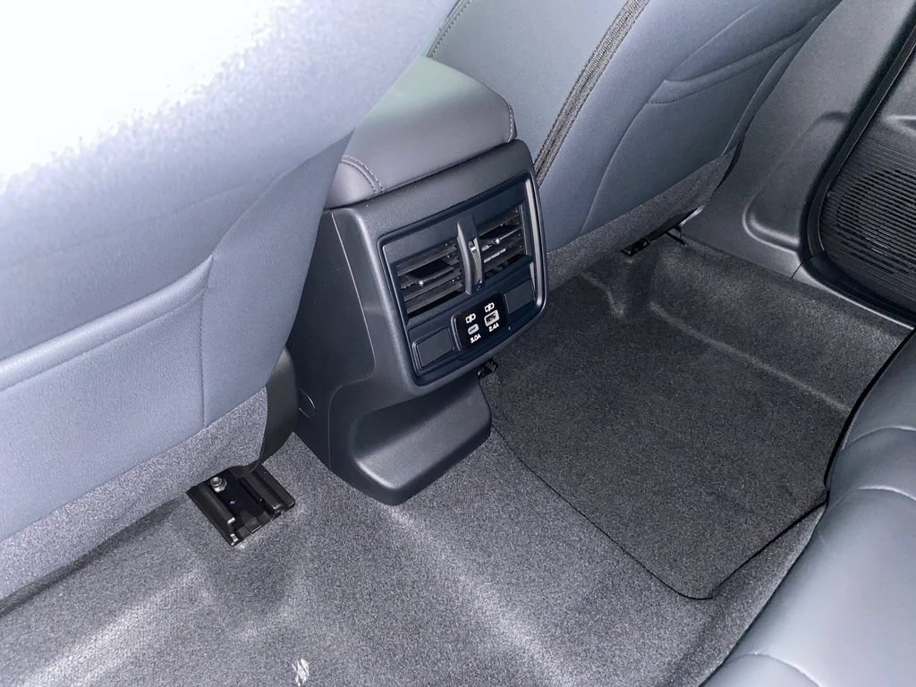 New 2026 Subaru Outback Premium AWD/4WD image 13