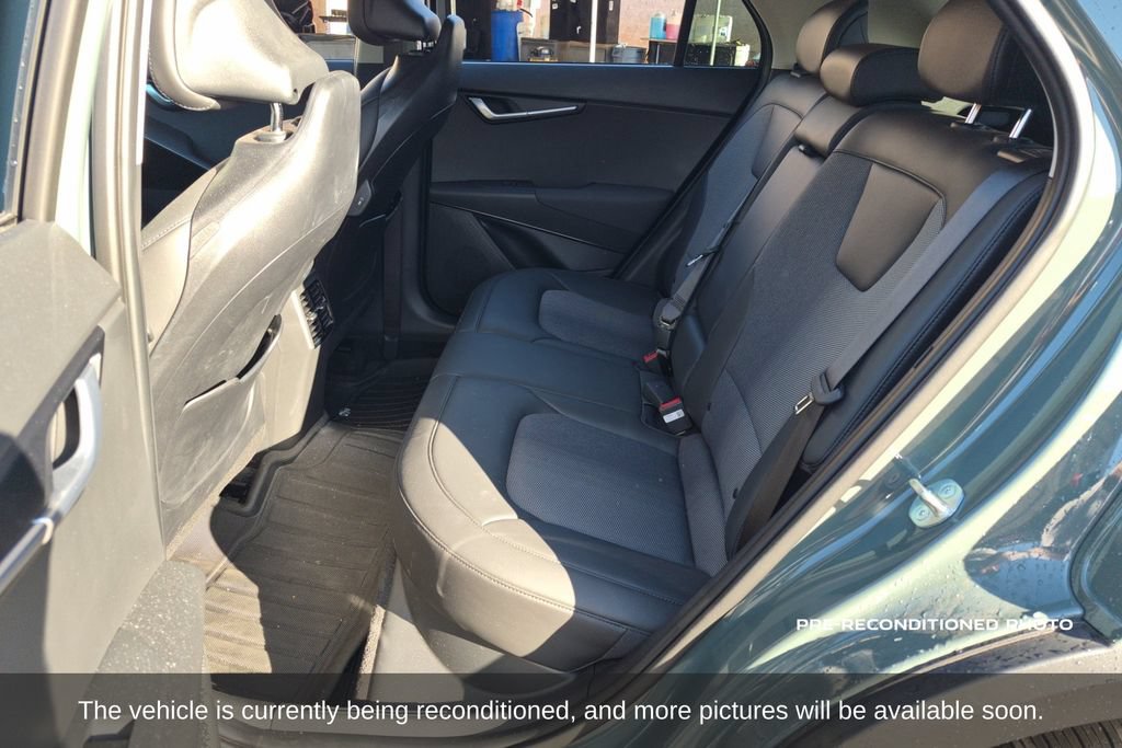 Used 2025 Kia Niro EX FWD image 12