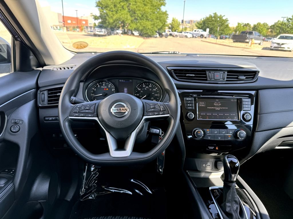 Used 2020 Nissan Rogue S AWD/4WD image 22
