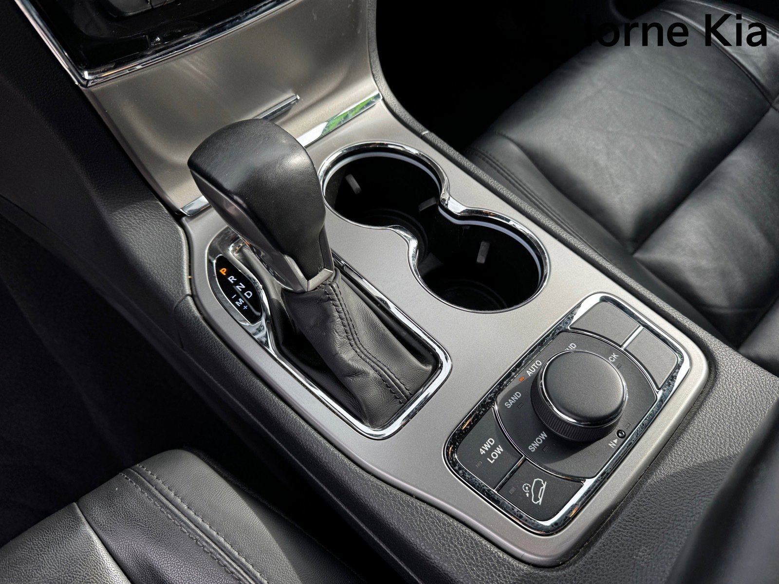 Used 2022 Jeep Grand Cherokee Limited image 21