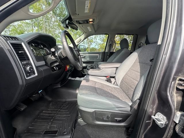 Used 2018 RAM 1500 Big Horn AWD/4WD image 24