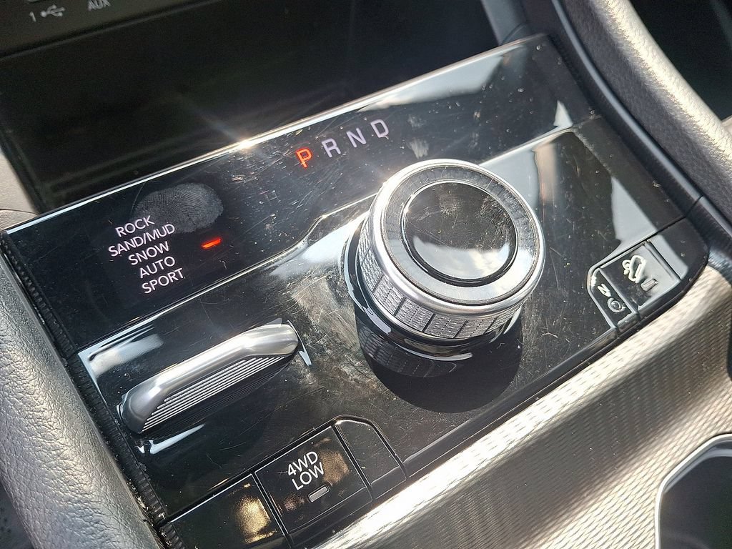 Used 2024 Jeep Grand Cherokee Limited 4xe AWD/4WD image 16