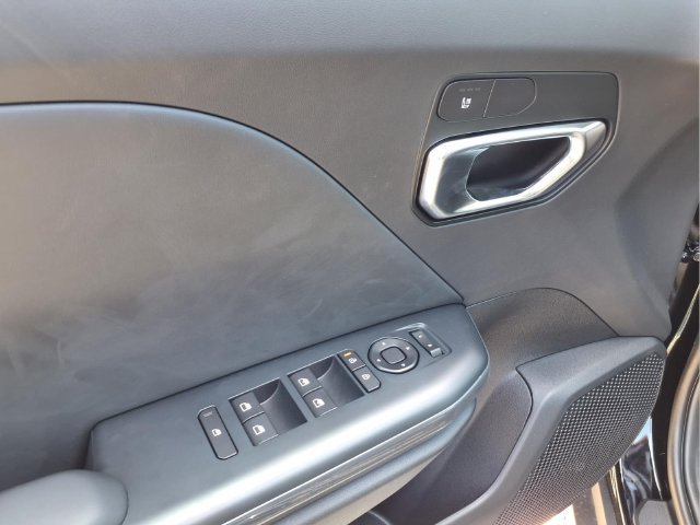 New 2026 Kia K4 EX FWD image 13