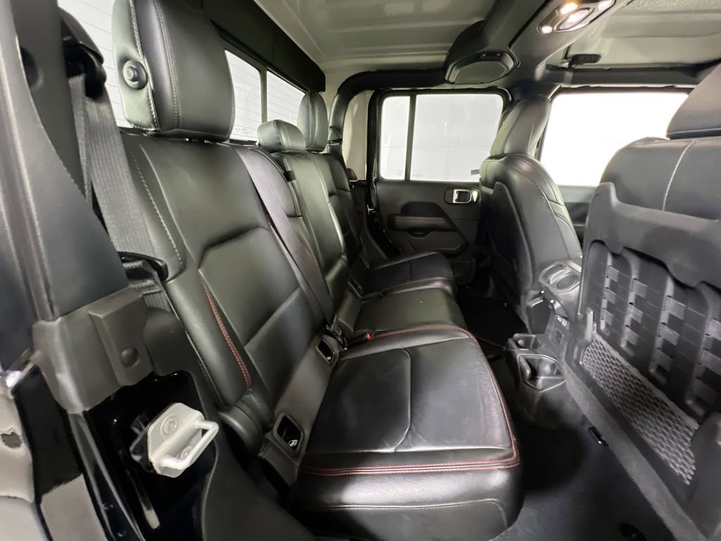 Used 2022 Jeep Gladiator Rubicon w/ Cold Weather Group AWD/4WD image 27