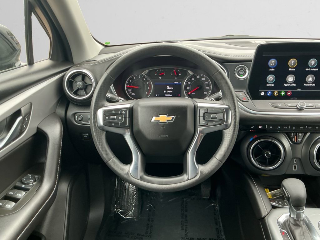 Used 2025 Chevrolet Blazer LT image 12