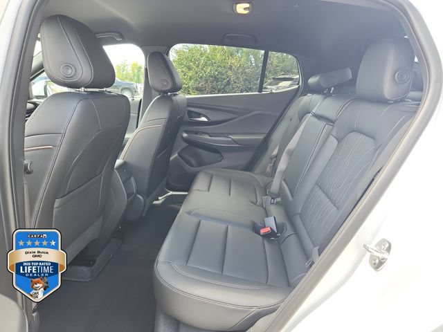 New 2026 Buick Envista Avenir FWD image 9