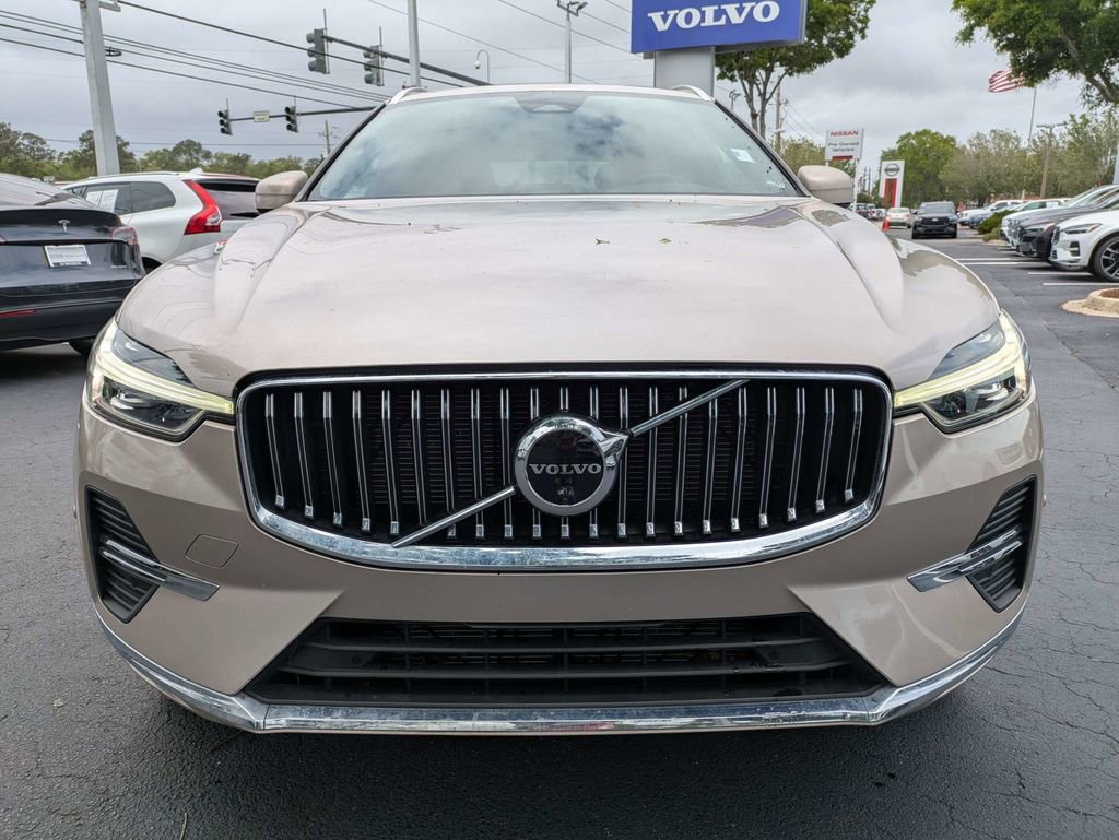 Certified 2023 Volvo XC60 B5 Ultimate AWD/4WD image 9