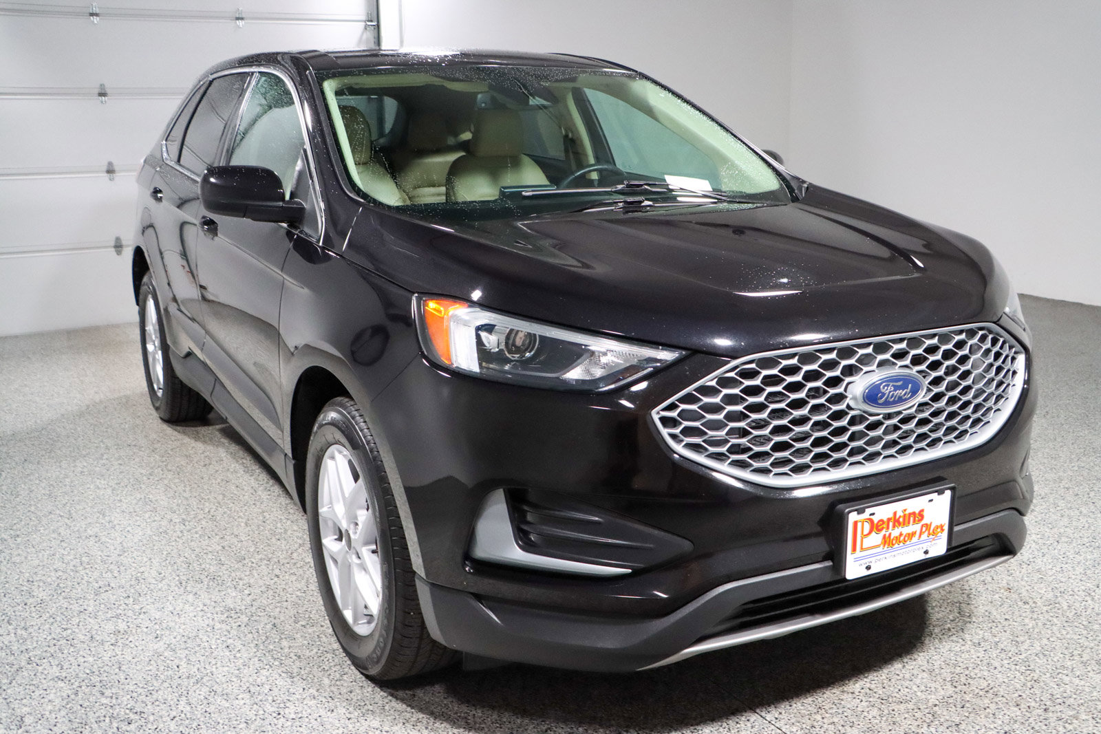 Used 2023 Ford Edge SEL AWD/4WD image 5