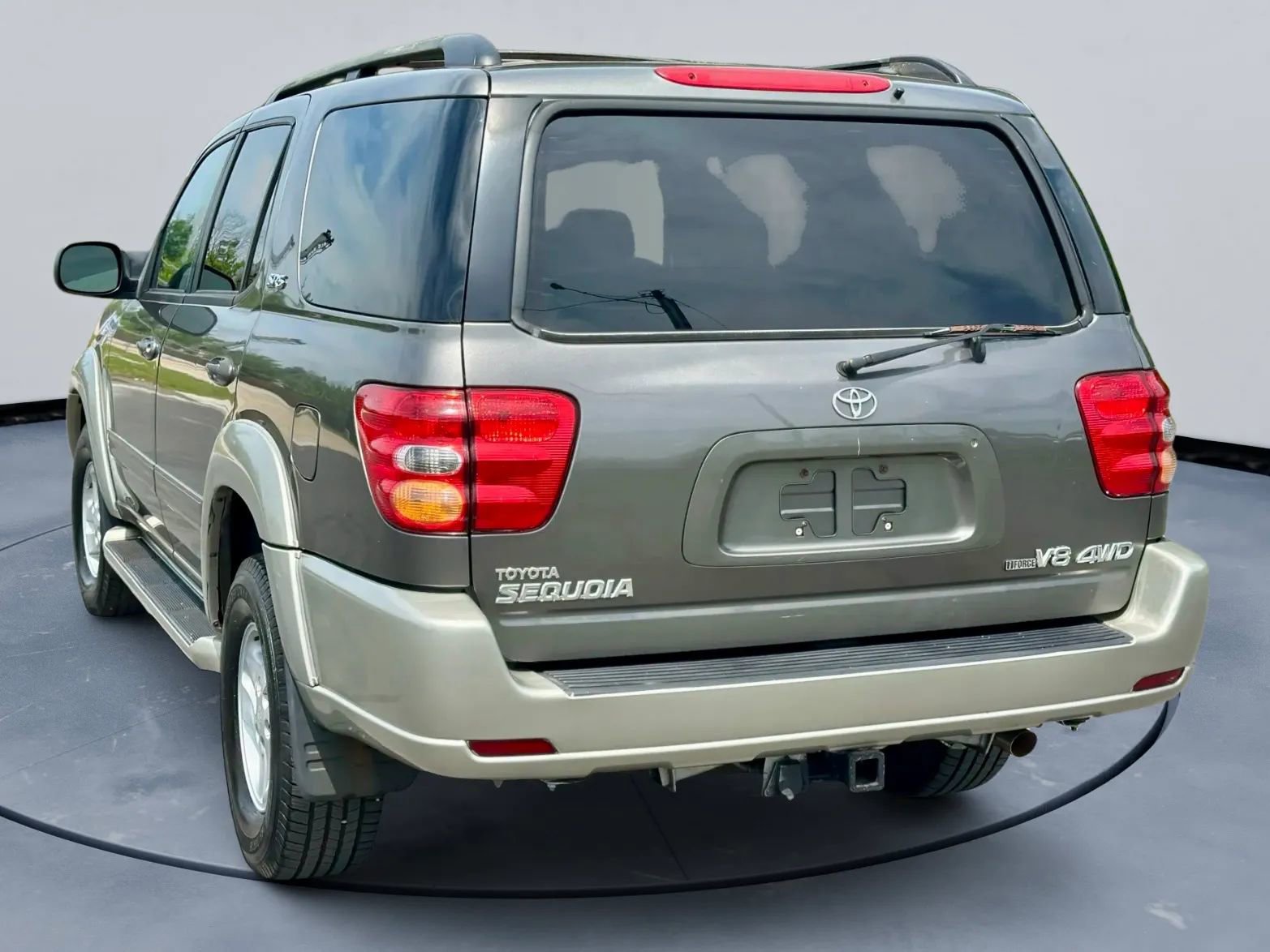 Used 2003 Toyota Sequoia SR5 AWD/4WD image 5