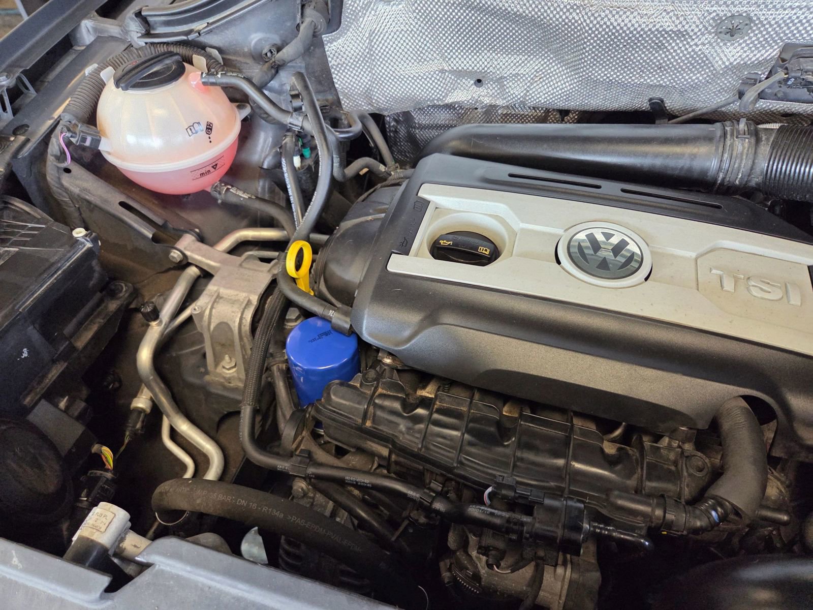 Used 2016 Volkswagen Tiguan SEL image 69