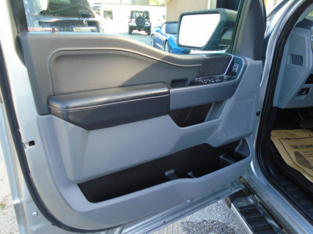 Used 2025 Ford F150 XLT w/ Equipment Group 301A Standard RWD image 14