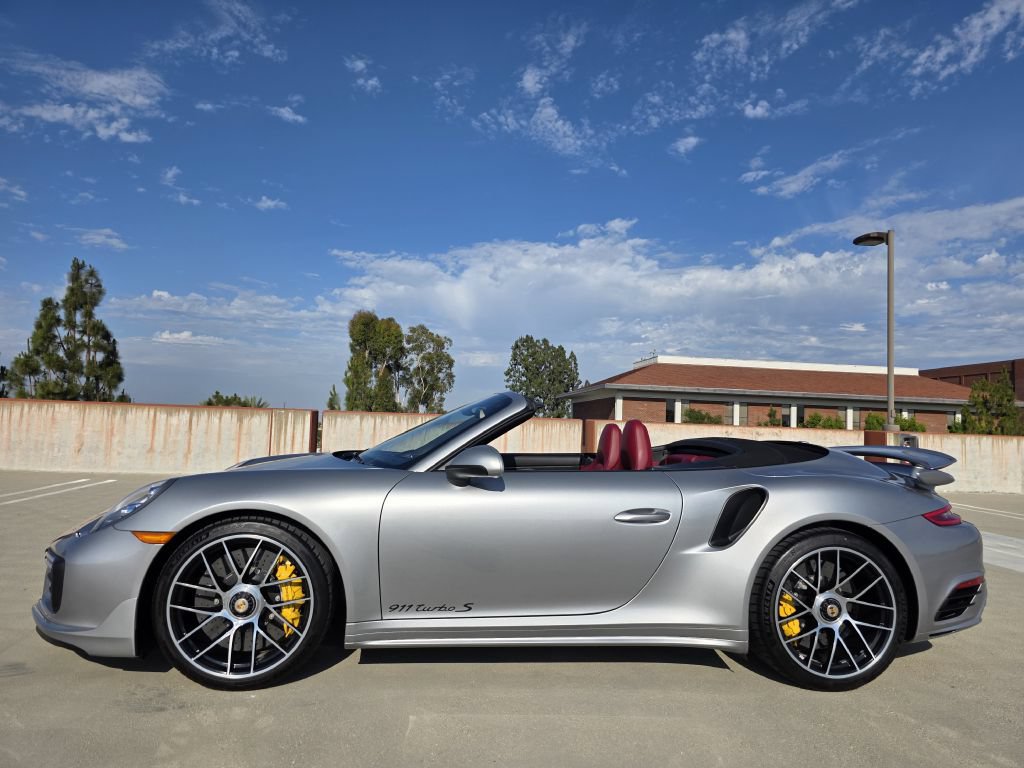 Used 2018 Porsche 911 Turbo S AWD/4WD image 10