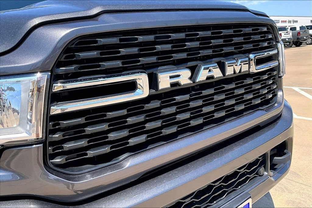 Used 2024 RAM 3500 Big Horn w/ Sport Appearance Package AWD/4WD image 31
