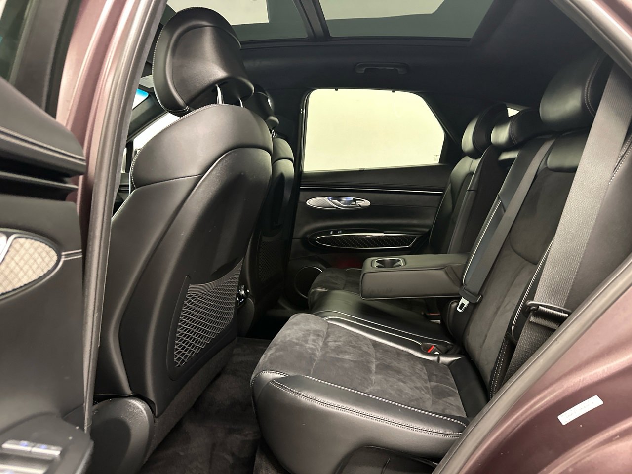 Used 2022 Genesis GV70 3.5T Sport w/ Sport Prestige Package image 18