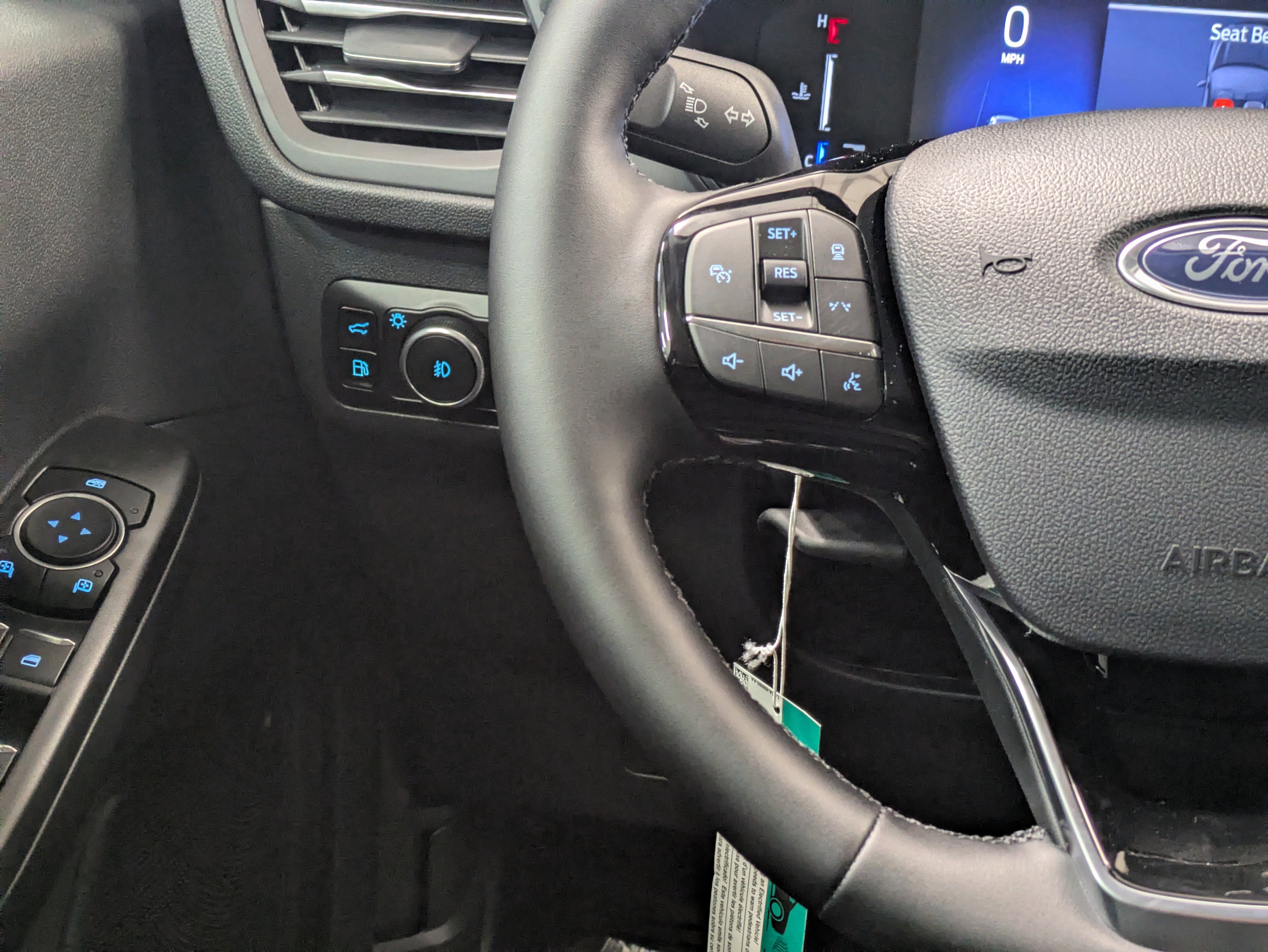 New 2026 Ford Escape SE FWD image 23
