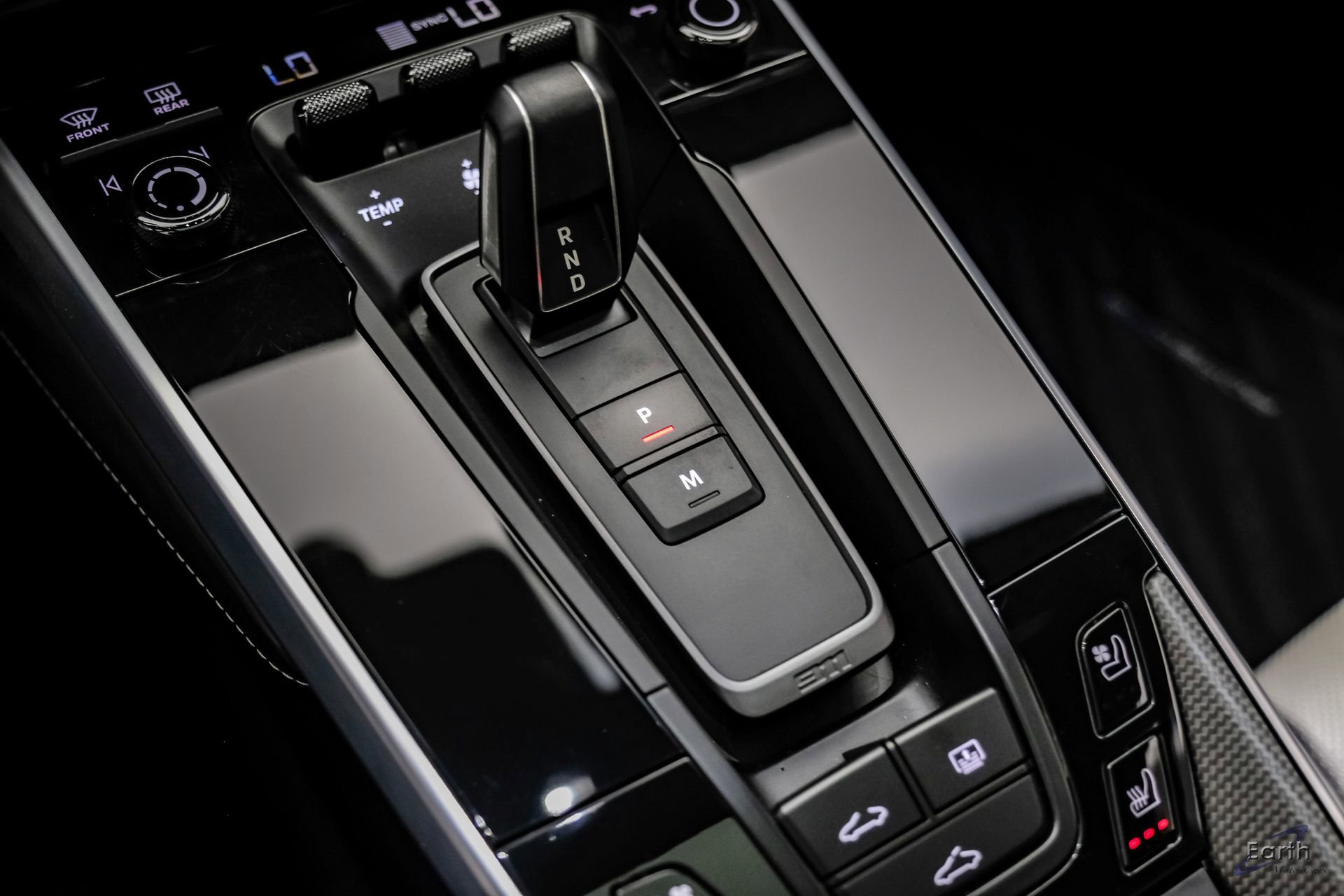 Used 2022 Porsche 911 Turbo S image 62