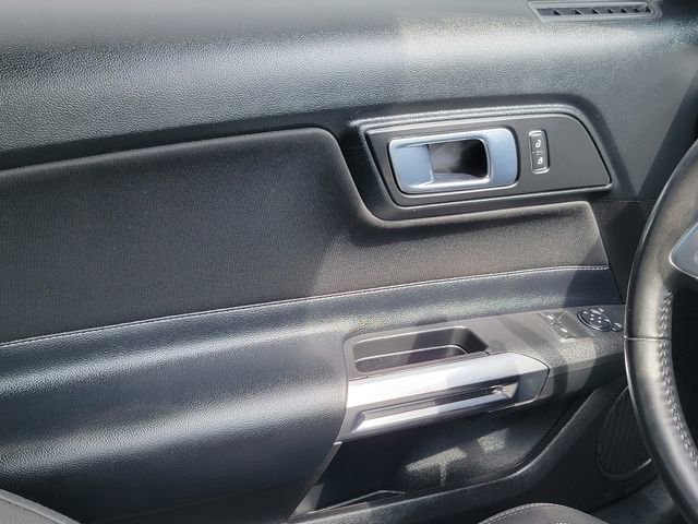 Used 2022 Ford Mustang GT w/ Black Accent Package image 25