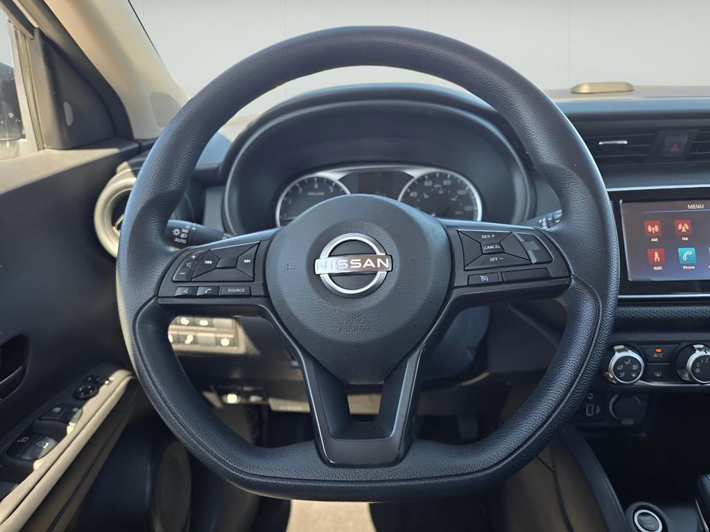 Used 2023 Nissan Kicks S FWD image 18