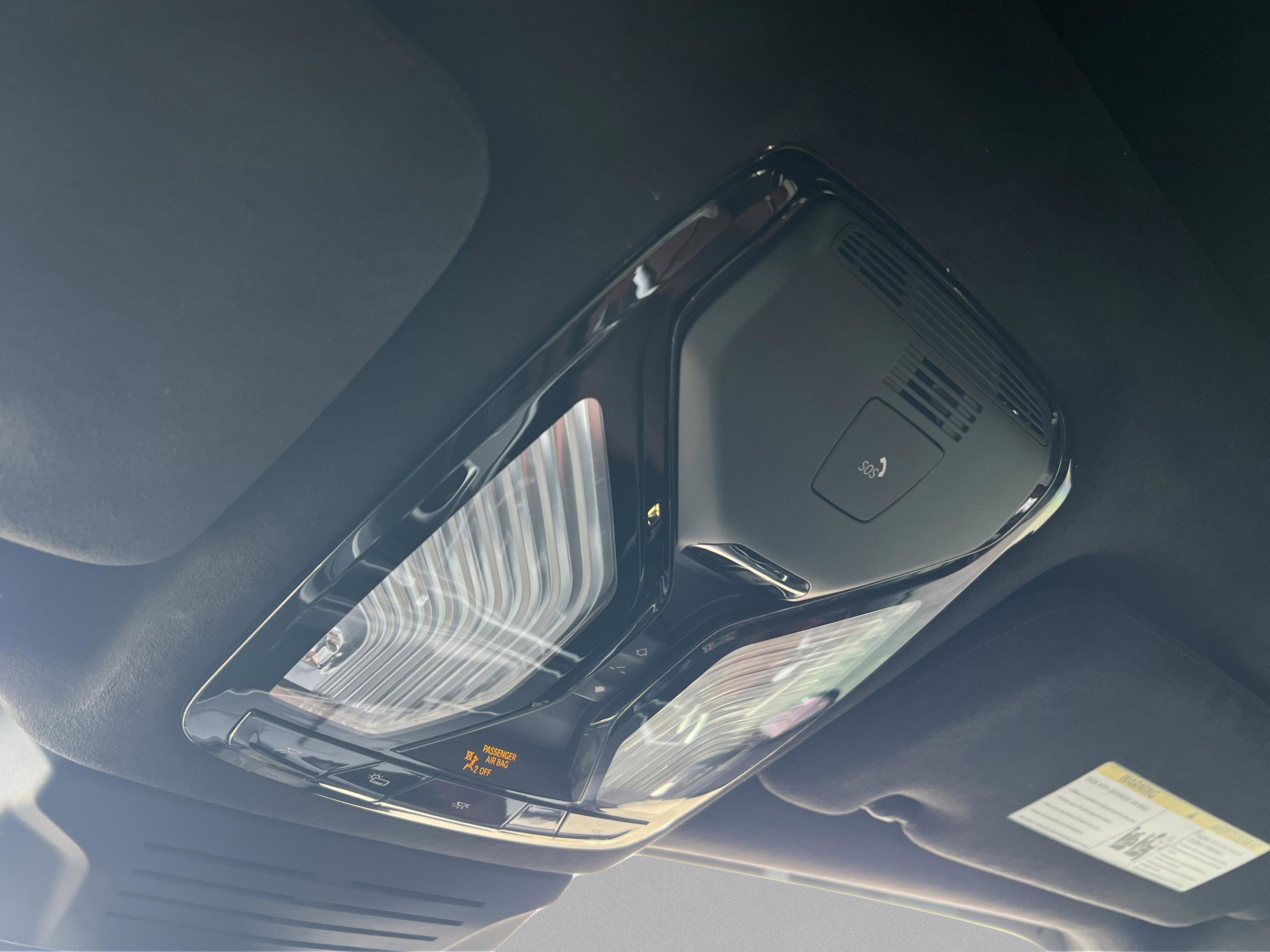 Used 2024 BMW X7 M60i image 19