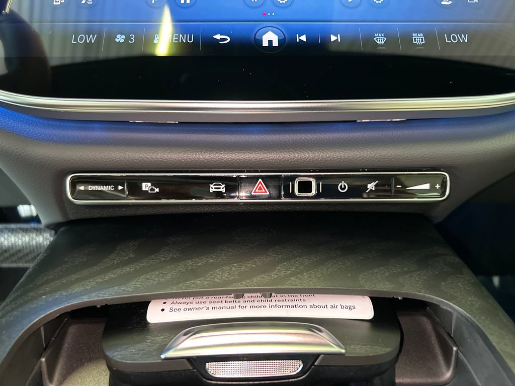 New 2027 Mercedes-Benz E 450 4MATIC Sedan image 22