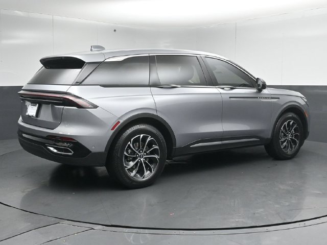 Certified 2024 Lincoln Nautilus Premier w/ Equipment Group 102A AWD/4WD image 7