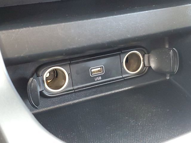 Used 2023 Kia Seltos LX image 16