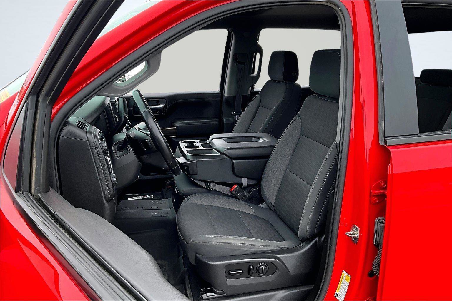 Used 2020 Chevrolet Silverado 1500 LT w/ All-Star Edition image 26