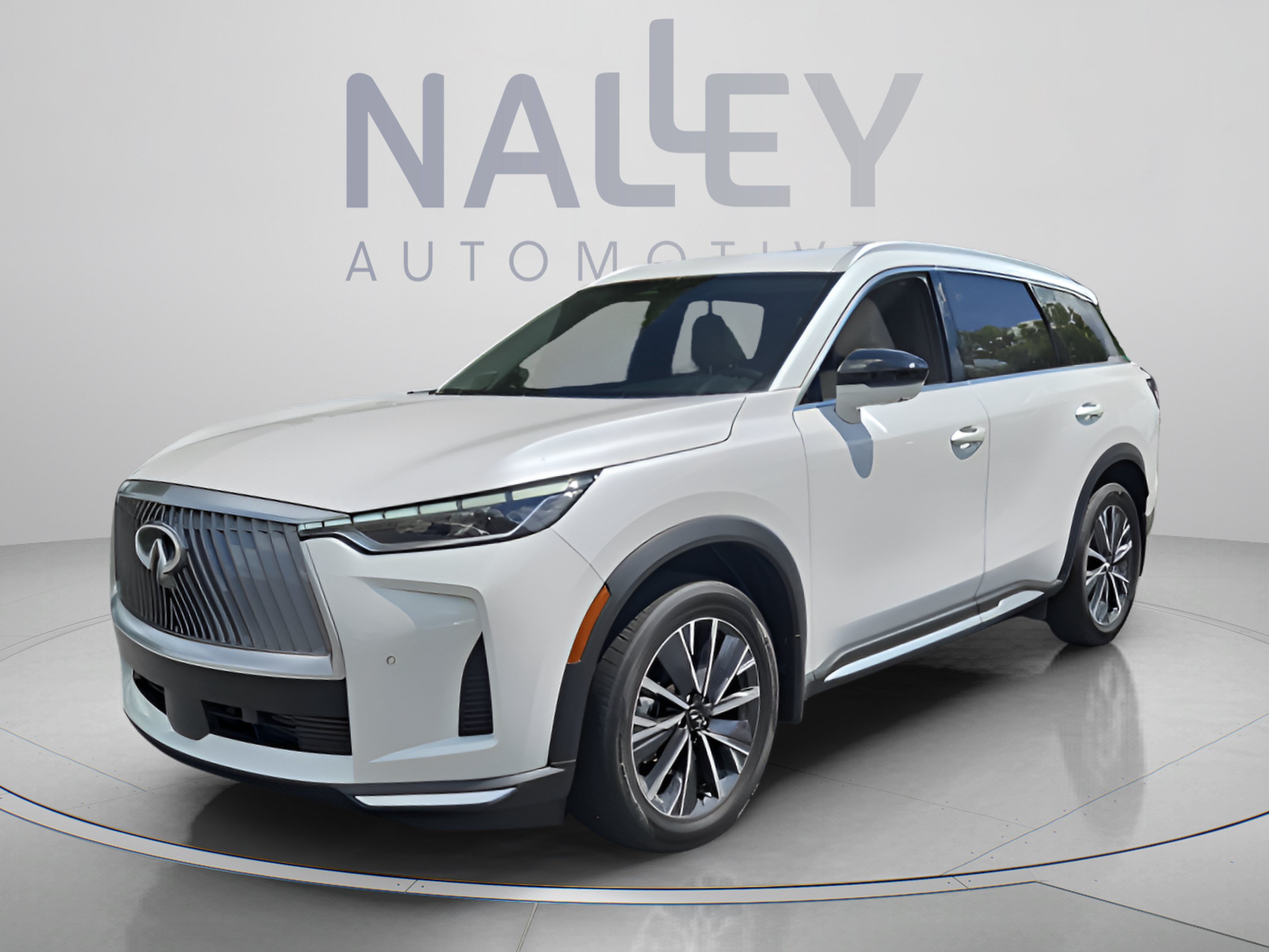 Used 2026 INFINITI QX60 Luxe w/ Cargo Package FWD image 1