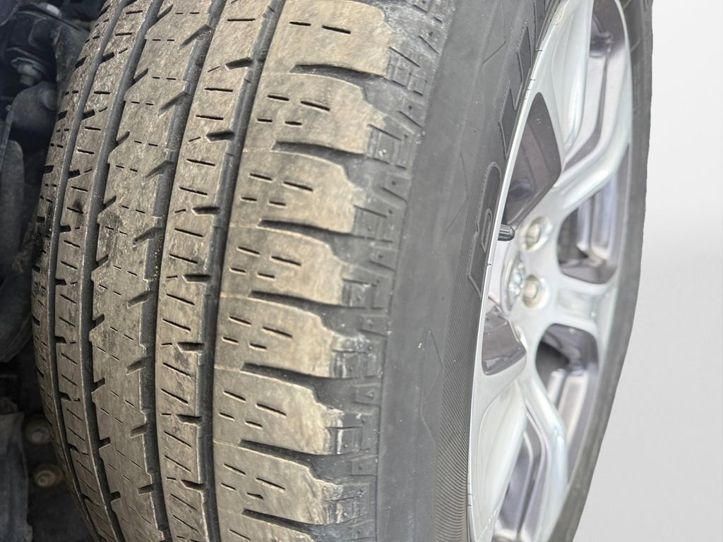 Certified 2022 RAM 1500 Laramie image 19