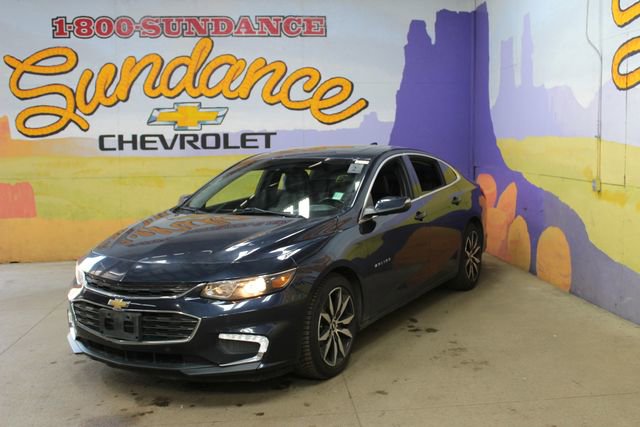 Used 2016 Chevrolet Malibu LT w/ True North Edition FWD image 2