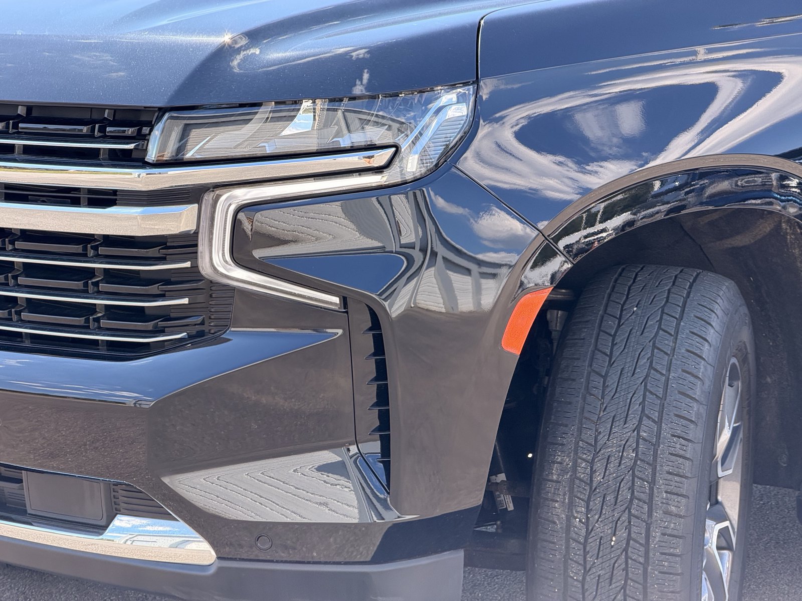 Used 2023 Chevrolet Tahoe LT AWD/4WD image 8