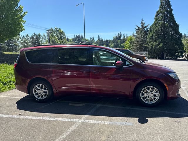 Used 2021 Chrysler Voyager Lxi FWD image 8