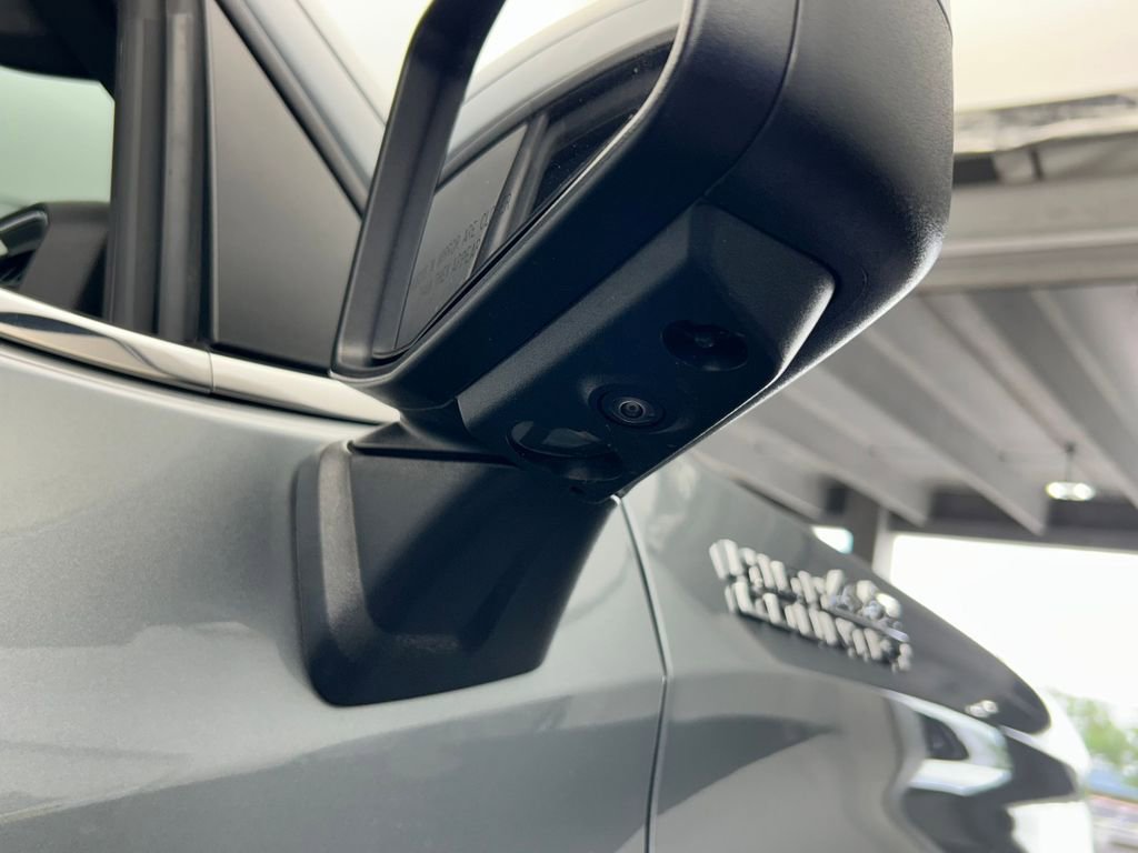 Used 2024 Chevrolet Silverado 1500 High Country w/ Technology Package image 60