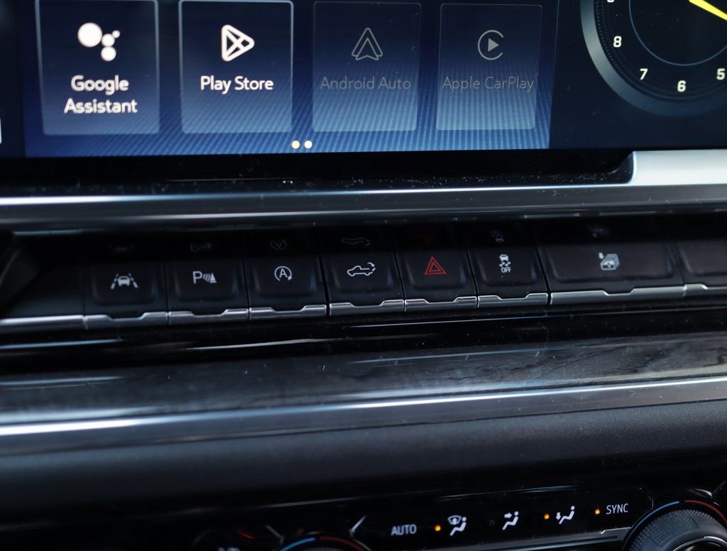 Used 2024 Chevrolet Silverado 1500 LTZ w/ Technology Package image 18