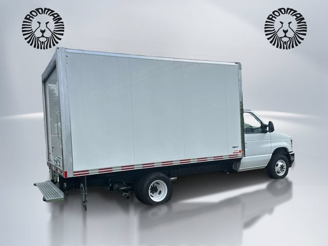 New 2027 Ford E-450 and Econoline 450 Super Duty w/ Power Equipment Group RWD image 6