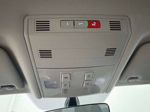 Used 2023 Volkswagen Jetta S image 30