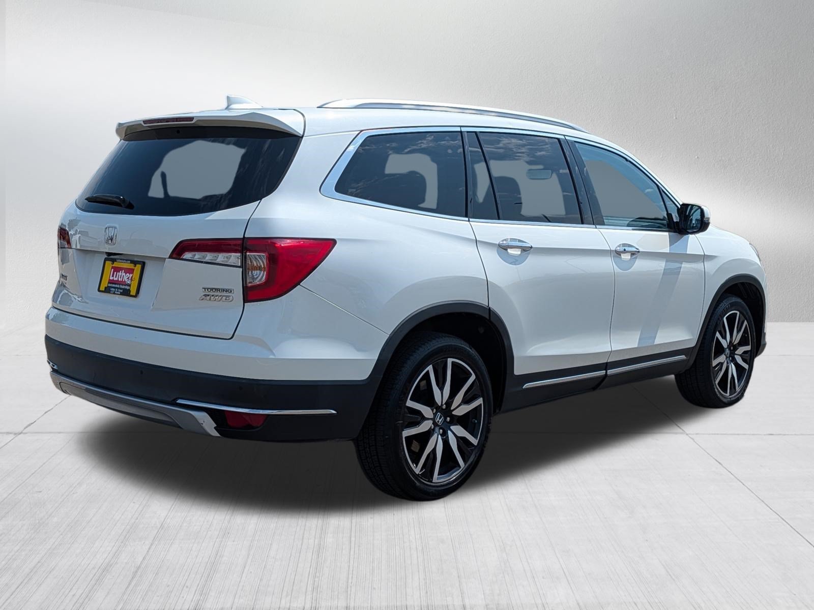Used 2019 Honda Pilot Touring image 7
