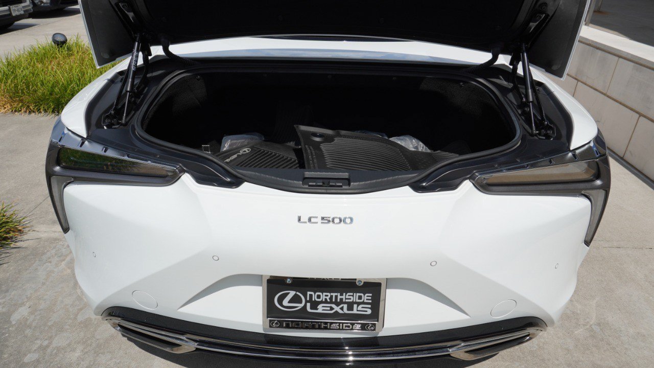 Used 2023 Lexus LC 500 Convertible w/ Touring Package RWD image 29