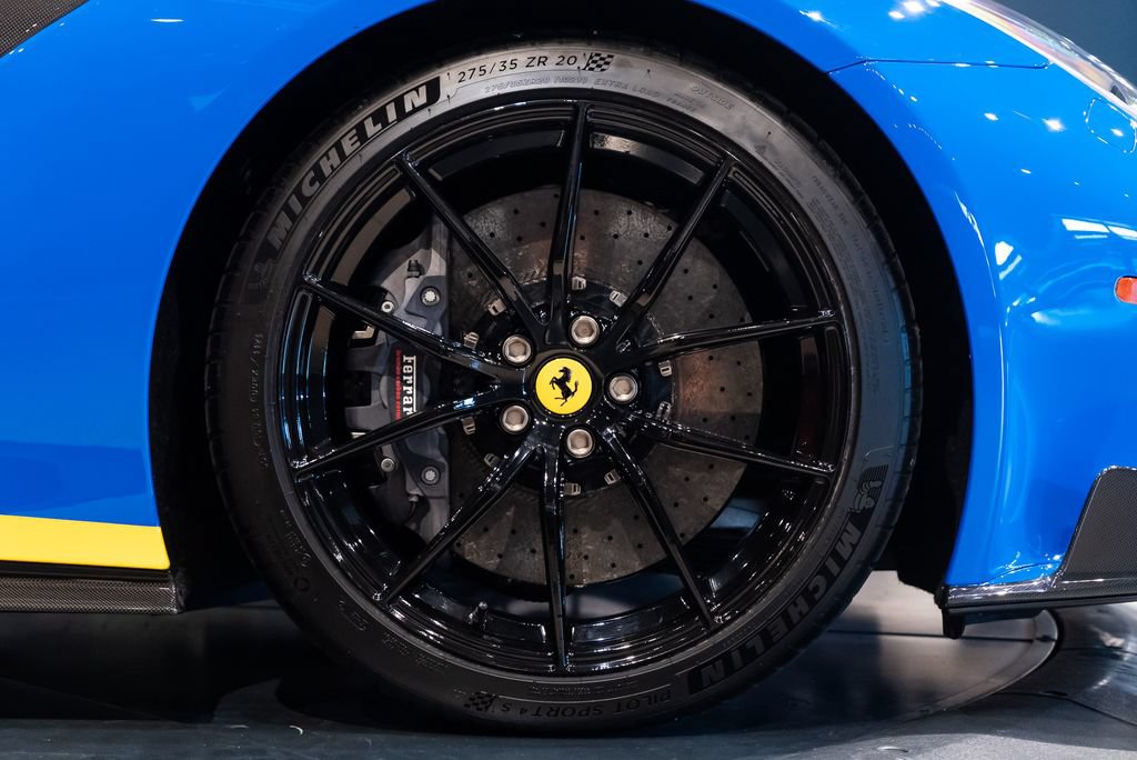 Certified 2017 Ferrari F12tdf RWD image 18