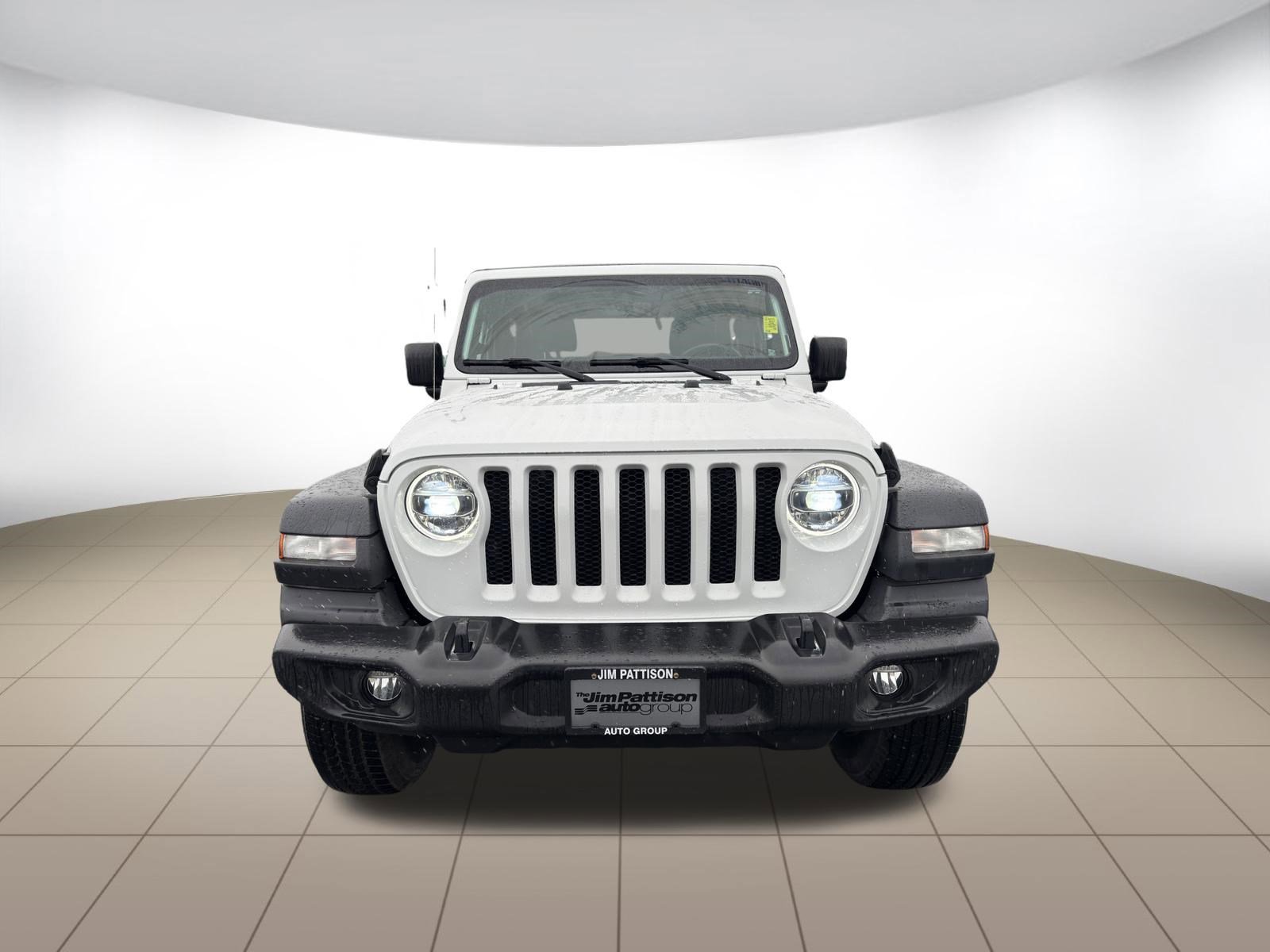 Used 2021 Jeep Wrangler Sport S image 2