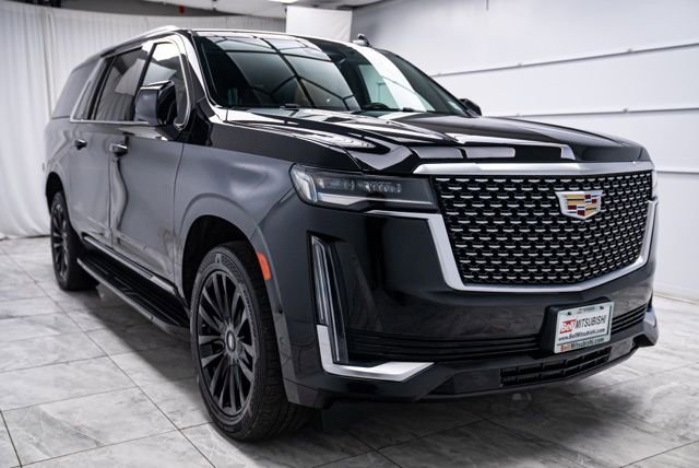 Used 2021 Cadillac Escalade ESV Premium Luxury image 4