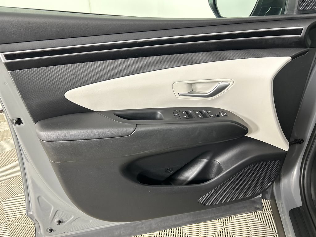 Used 2024 Hyundai Tucson SEL FWD image 11