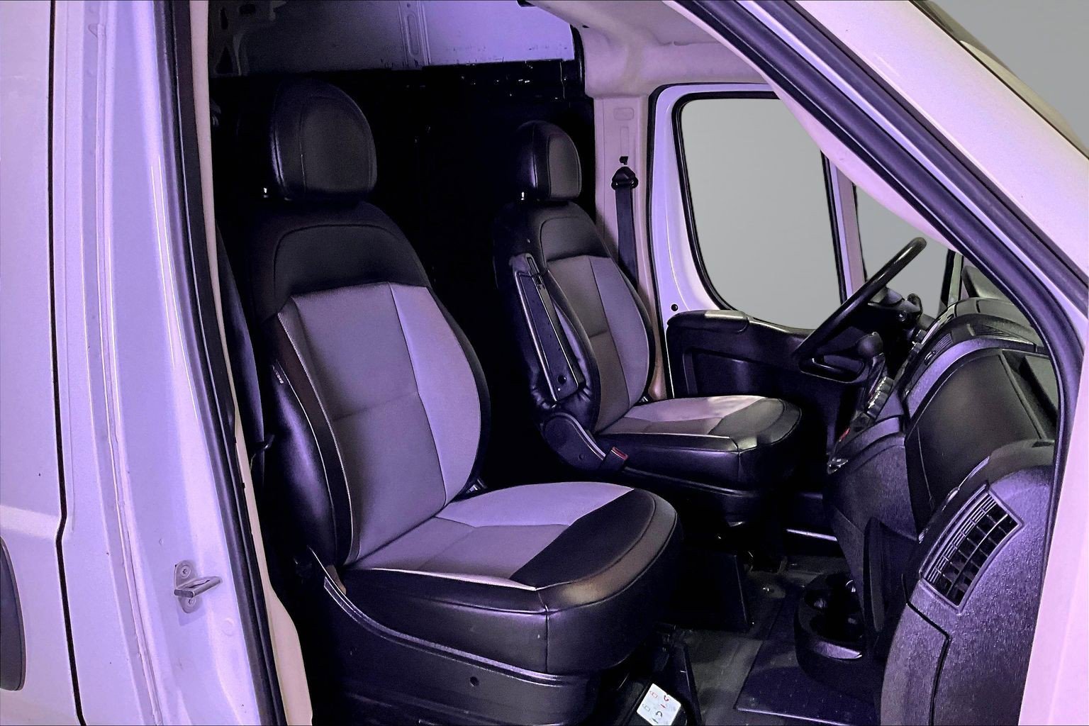 Used 2020 RAM ProMaster 2500 FWD image 27