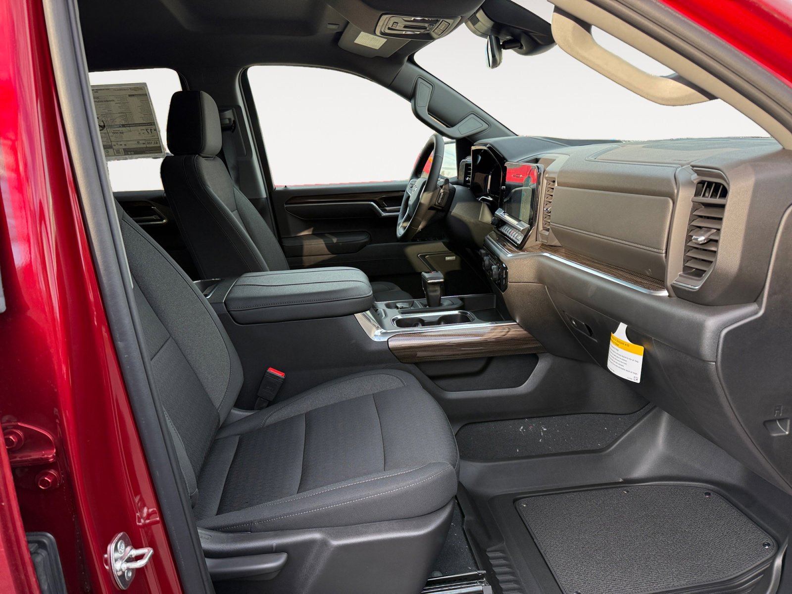 New 2025 Chevrolet Silverado 1500 RST AWD/4WD image 15