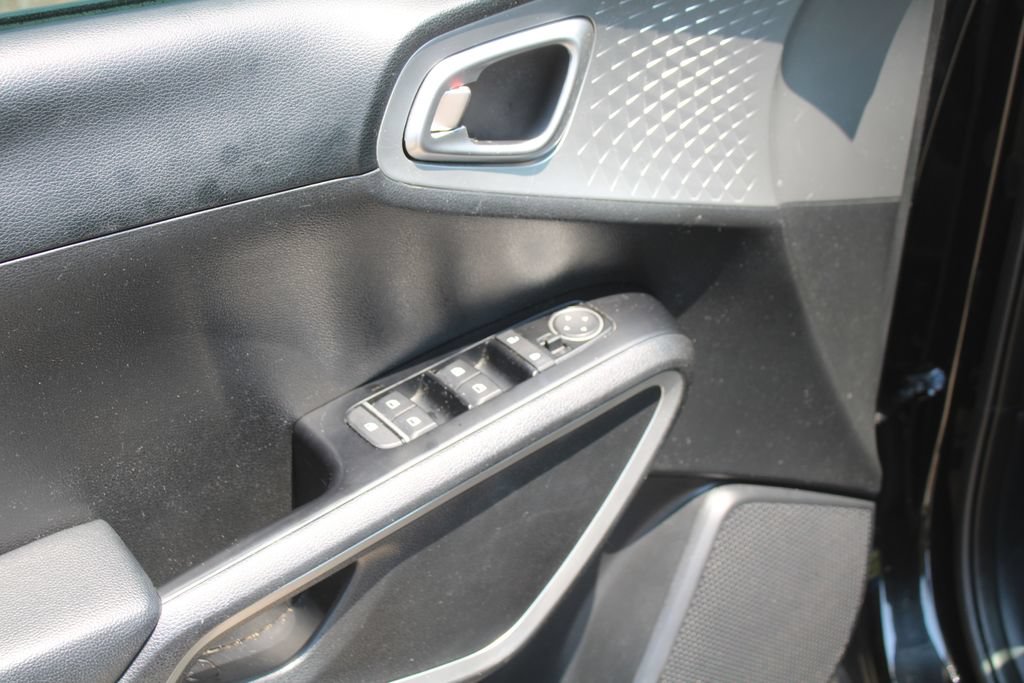 Certified 2024 Kia Soul LX w/ Option Group 015 FWD image 20