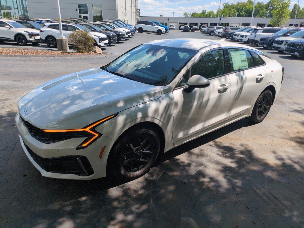 New 2026 Kia K5 LXS image 3