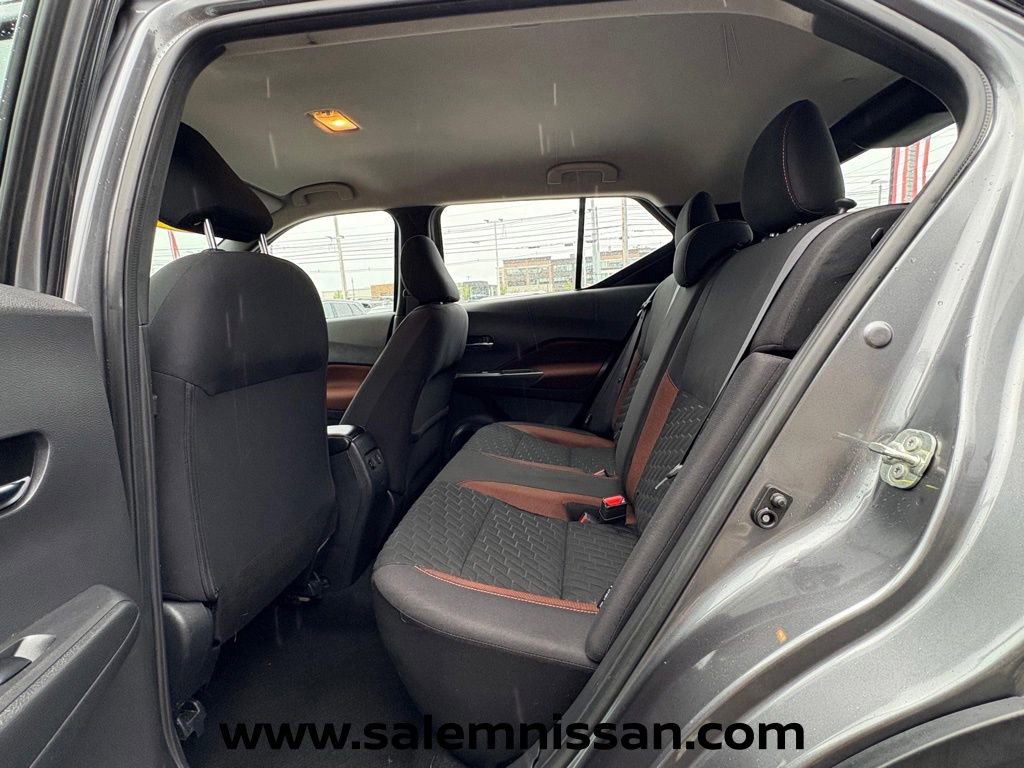 Used 2021 Nissan Kicks SR FWD image 15