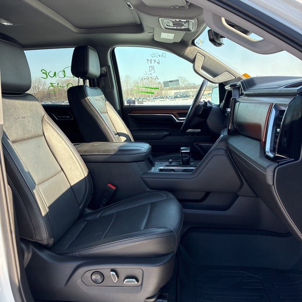 Used 2023 GMC Sierra 1500 Denali w/ Technology Package image 13