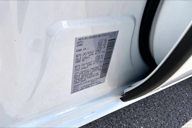 Used 2025 Nissan Frontier SV RWD image 20
